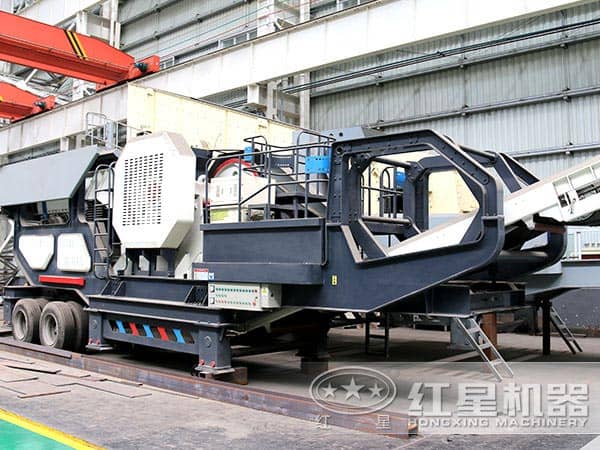 車載碎石機(jī)